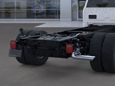 2026 Ford Super Duty F-550 DRW XL 2WD Reg Cab 205 WB 120 CA