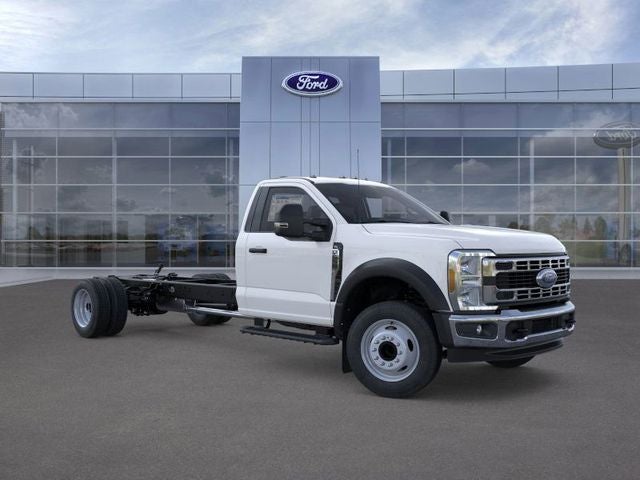 2026 Ford Super Duty F-550 DRW XL 2WD Reg Cab 205 WB 120 CA