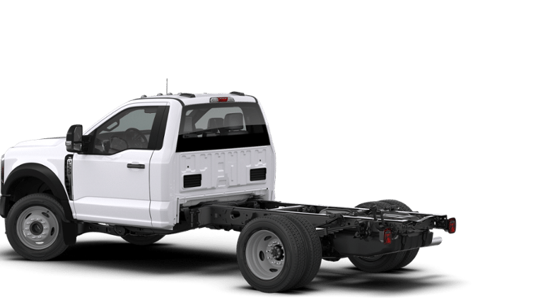 2026 Ford Super Duty F-550 DRW XL 4WD Reg Cab 169 WB 84 CA