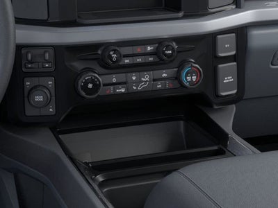 2026 Ford Super Duty F-550 DRW XLT 4WD Crew Cab 203 WB 84 CA