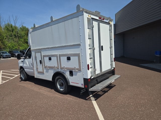 2026 Ford E-Series Cutaway E-350 SRW 138 WB