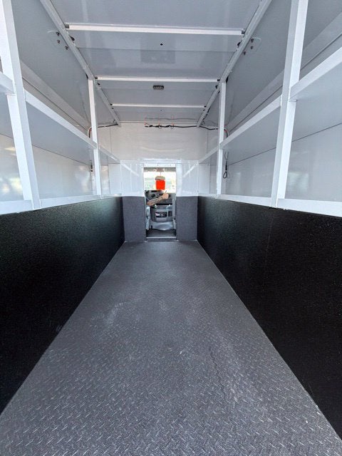 2026 Ford E-Series Cutaway E-350 DRW 138 WB