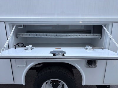2026 Ford E-Series Cutaway E-350 DRW 138 WB