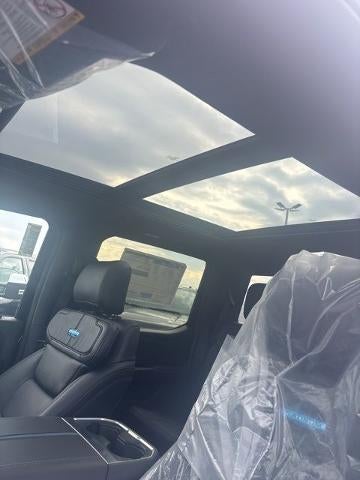 2026 Ford Super Duty F-250 SRW Platinum 4WD Crew Cab 6.75' Box