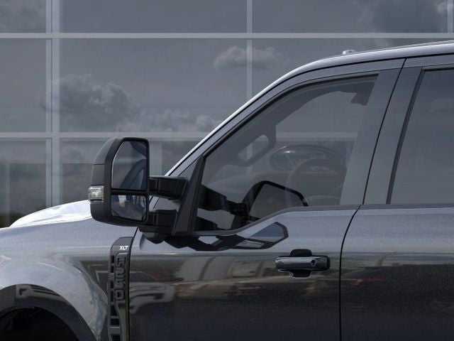 2026 Ford Super Duty F-250 SRW XL 4WD Crew Cab 6.75' Box