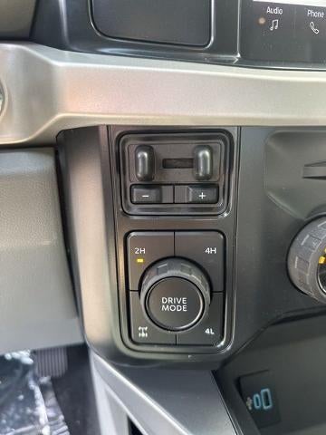 2026 Ford Super Duty F-250 SRW XL 4WD Crew Cab 6.75' Box