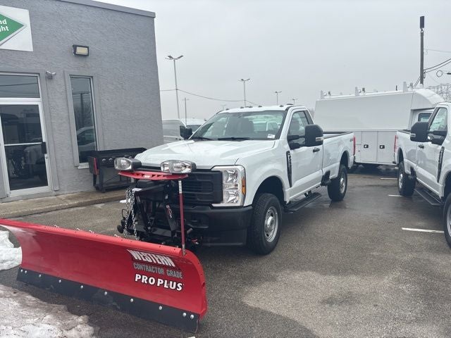 2026 Ford Super Duty F-250 SRW XL 4WD Reg Cab 8' Box