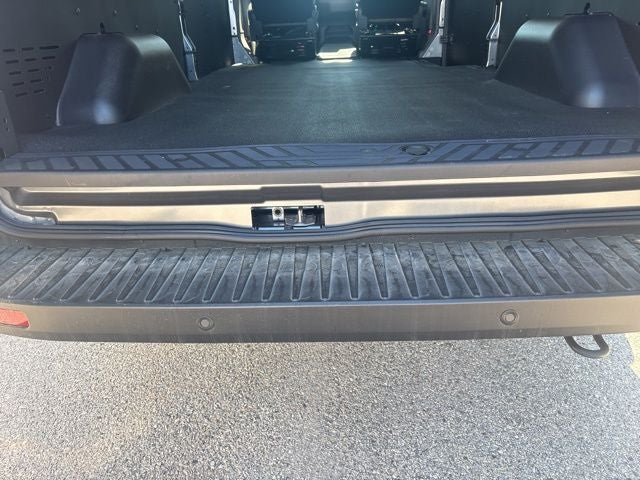 2026 Ford Transit Cargo Van T-250 148 Med Rf 9150 GVWR RWD