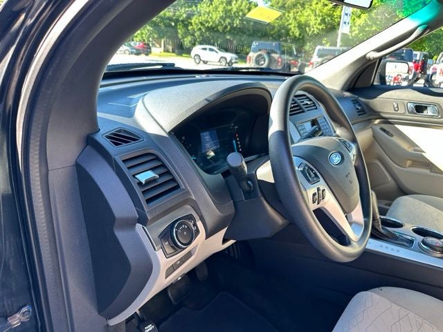 2014 Ford Explorer Base