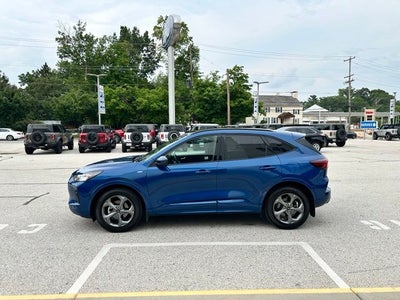 2023 Ford Escape ST-Line Select
