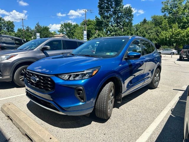2023 Ford Escape ST-Line Select