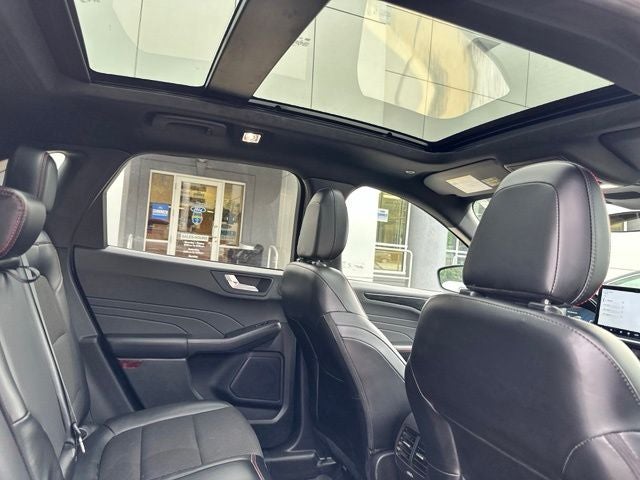 2023 Ford Escape ST-Line Select
