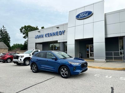 2023 Ford Escape ST-Line Select
