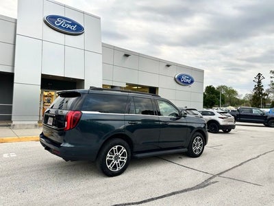 2025 Ford Expedition Active