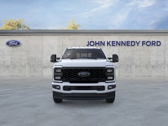 2026 Ford Super Duty F-350 SRW XLT