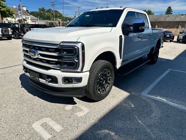 2024 Ford Super Duty F-350 SRW Platinum