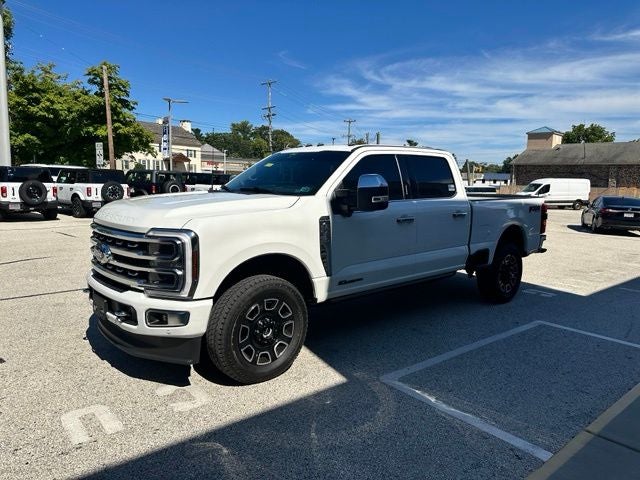 2024 Ford Super Duty F-350 SRW Platinum