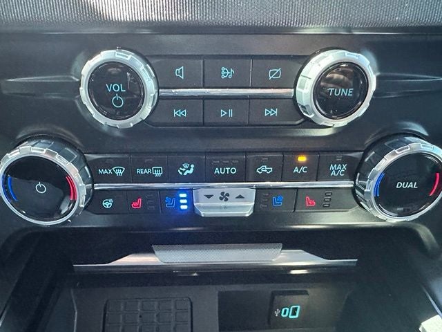 2024 Ford Super Duty F-350 SRW Platinum