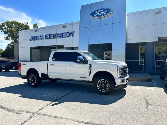 2024 Ford Super Duty F-350 SRW Platinum