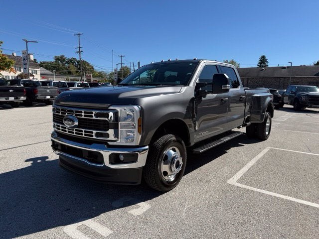 2025 Ford Super Duty F-350 DRW XLT
