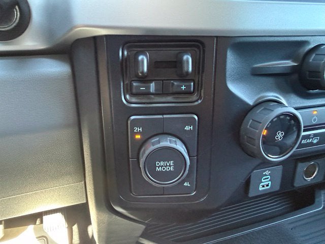 2025 Ford Super Duty F-350 DRW XLT