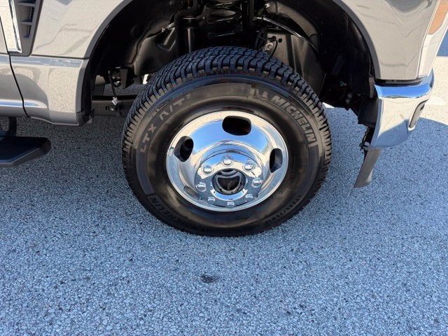 2025 Ford Super Duty F-350 DRW XLT