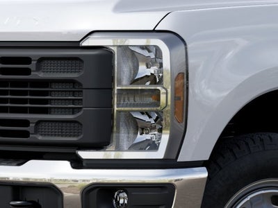 2027 Ford Super Duty F-350 SRW XL