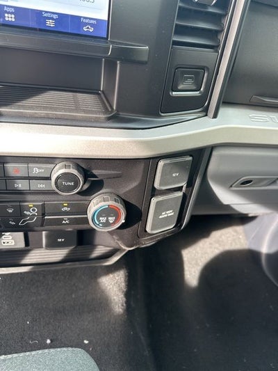 2026 Ford Super Duty F-350 SRW XLT