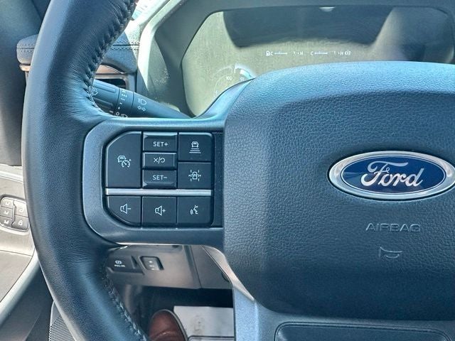 2023 Ford F-150 Lightning LARIAT