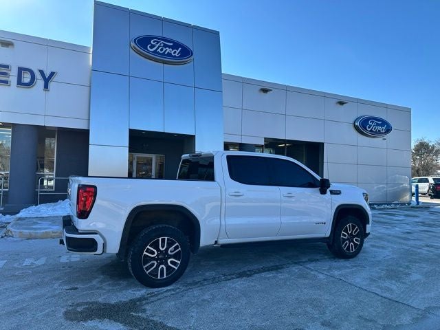 2022 GMC Sierra 1500 AT4