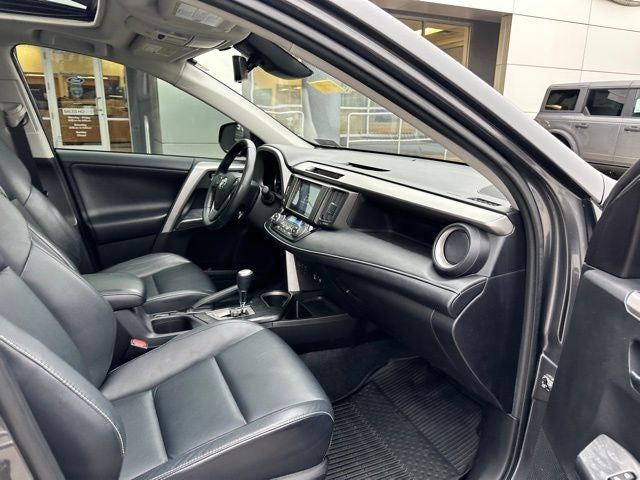 2017 Toyota RAV4 Limited