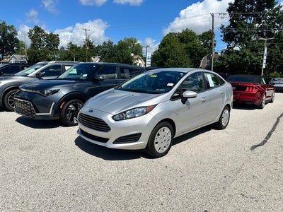 2016 Ford Fiesta S