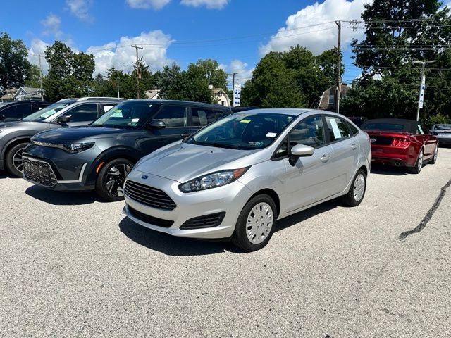 2016 Ford Fiesta S