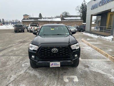 2022 Toyota Tacoma 4WD SR
