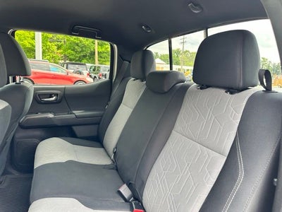 2022 Toyota Tacoma 4WD SR