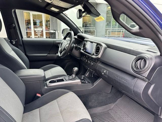 2022 Toyota Tacoma 4WD SR