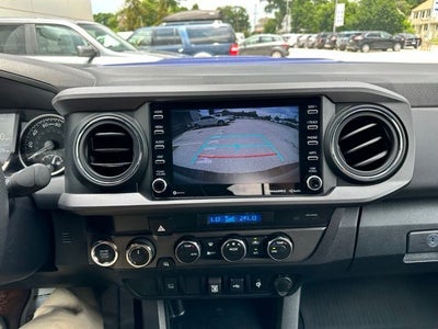 2022 Toyota Tacoma 4WD SR
