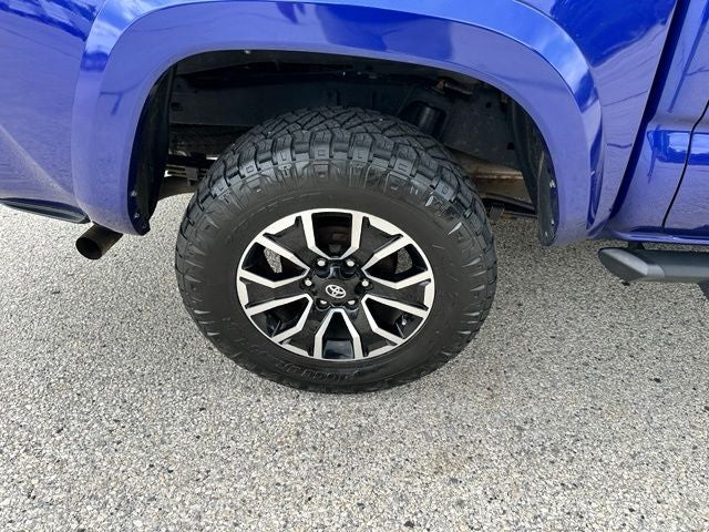 2022 Toyota Tacoma 4WD SR