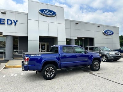 2022 Toyota Tacoma 4WD SR