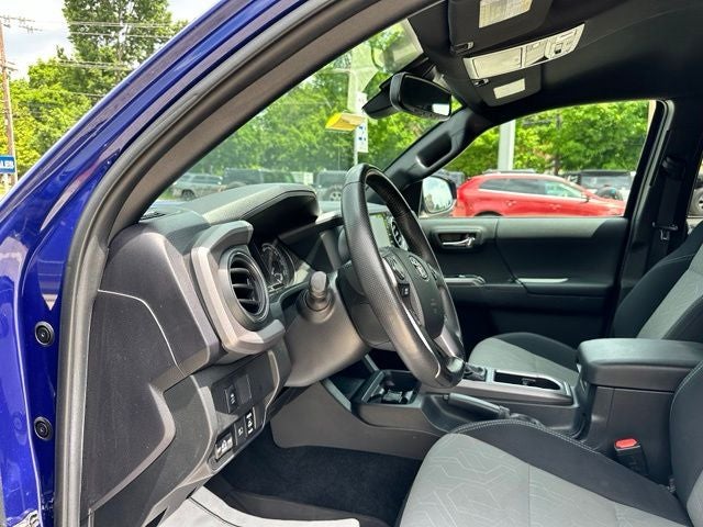 2022 Toyota Tacoma 4WD SR