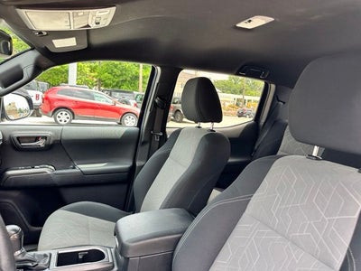 2022 Toyota Tacoma 4WD SR