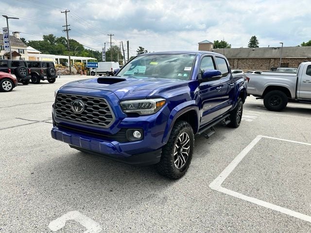 2022 Toyota Tacoma 4WD SR