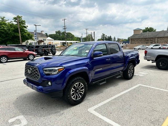 2022 Toyota Tacoma 4WD SR