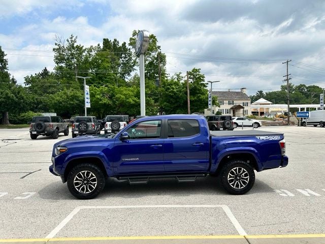 2022 Toyota Tacoma 4WD SR