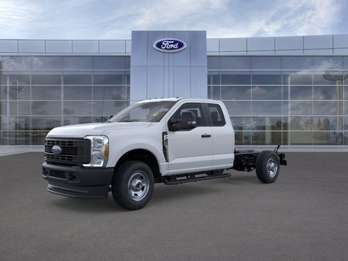 2026 Ford Super Duty F-350 SRW XL 4WD SuperCab 168 WB 60 CA