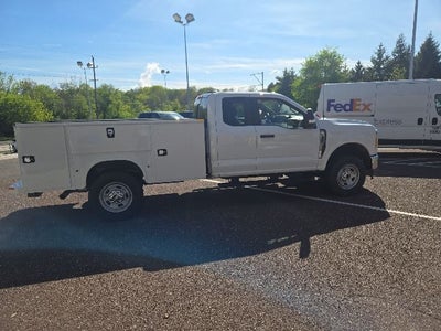 2026 Ford Super Duty F-350 SRW XL 4WD SuperCab 168 WB 60 CA