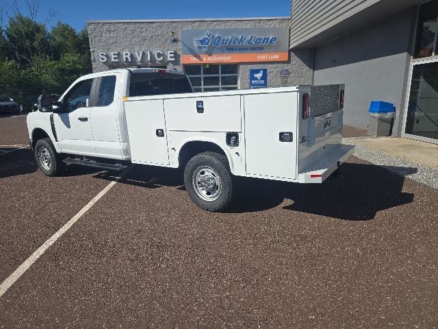 2026 Ford Super Duty F-350 SRW XL 4WD SuperCab 168 WB 60 CA