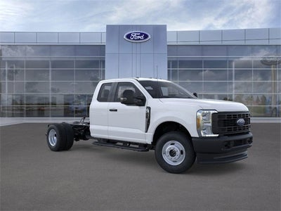 2026 Ford Super Duty F-350 DRW XL 4WD SuperCab 168 WB 60 CA