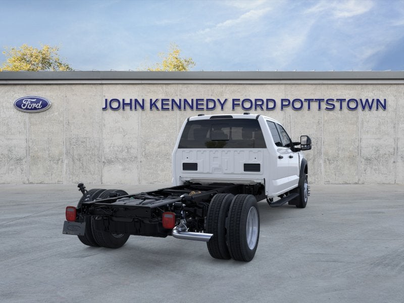 2026 Ford Super Duty F-450 DRW XL 4WD Crew Cab 203 WB 84 CA