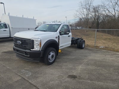 2026 Ford Super Duty F-550 DRW XL 4WD Reg Cab 169 WB 84 CA
